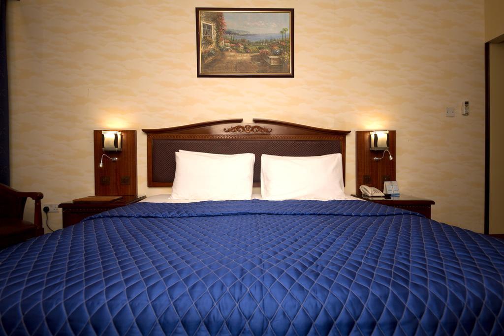 Mount Royal Hotel Dubai Exterior photo